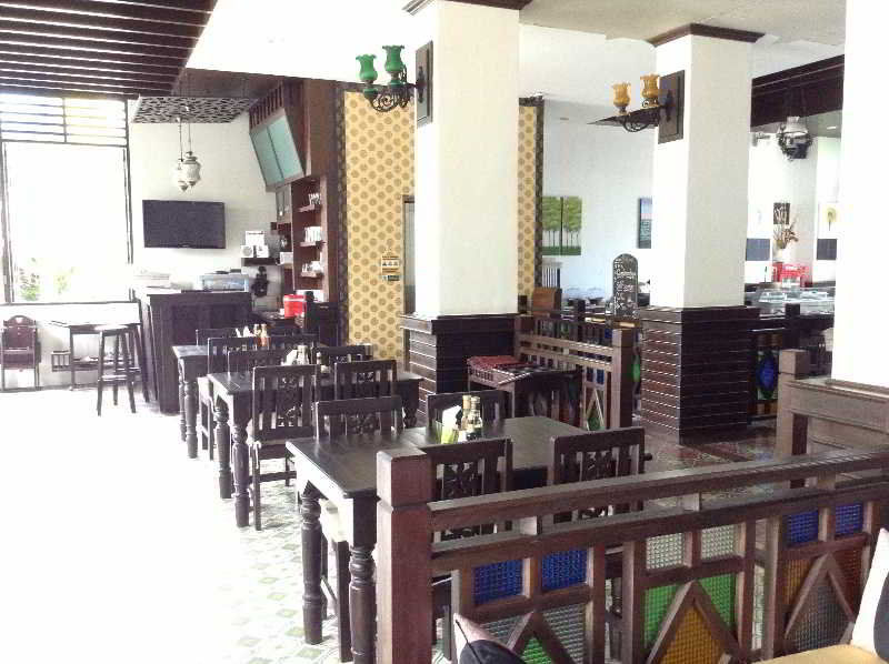 קראבי Dee Andaman Hotel מראה חיצוני תמונה